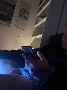 Snapshot of freddy089089 chatting on 04/26/26, 03:04 freddy089089 online show from 04/26/26, 03:04