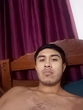 Snapshot of Lean_Emma21 chatting on 04/06/26, 01:58 Lean Emma21 online show from 04/06/26, 01:58