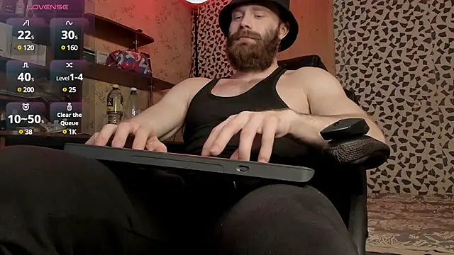 Snapshot of Paul_Rolex chatting on 01/10/25, 11:54 Paul Rolex online show from 01/10/25, 11:54