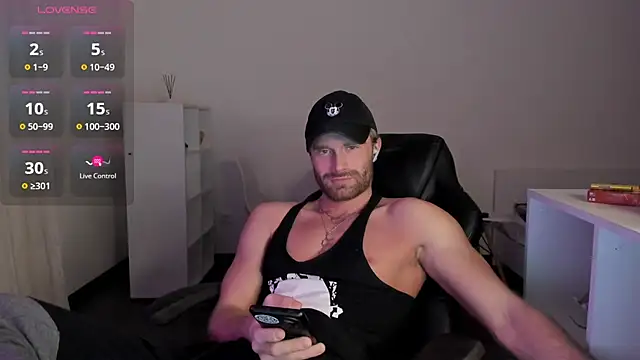 Snapshot of Paul_Rolex chatting on 03/25/26, 12:55 Paul Rolex online show from 03/25/26, 12:55