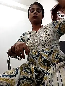 Snapshot of Newmasti chatting on 04/09/26, 04:23 Newmasti online show from 04/09/26, 04:23