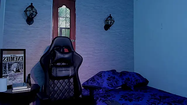 Snapshot of fonilandd_ chatting on 04/27/26, 05:22 fonilandd online show from 04/27/26, 05:22