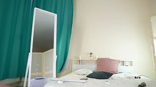 Ann heart online show from 05/18/26, 04:02