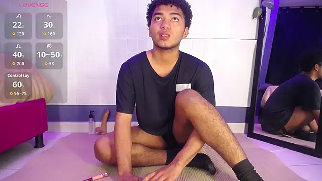 Snapshot of felipecams chatting on 04/06/26, 03:59 felipecams online show from 04/06/26, 03:59