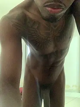 Snapshot of kcetepreto chatting on 04/12/26, 06:35 kcetepreto online show from 04/12/26, 06:35