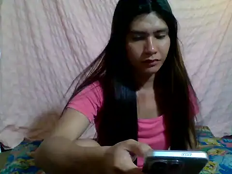 luna veille online show from 05/15/26, 04:41