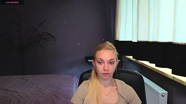 SonnySofia online show from 05/12/26, 05:48