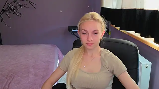 SonnySofia online show from 05/19/26, 05:36