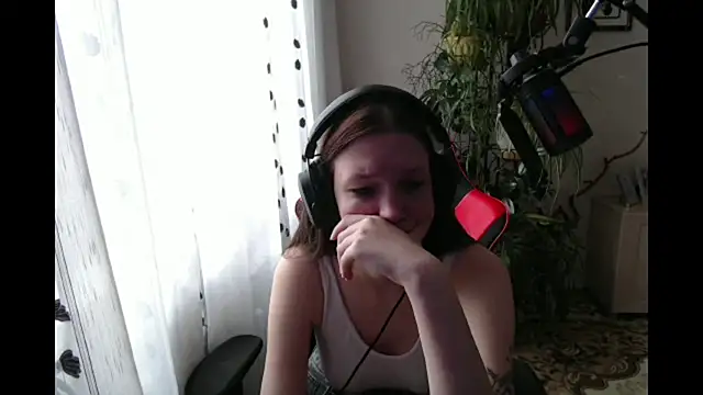 PunyKnee online show from 04/14/26, 08:20