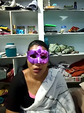 Snapshot of kd-telugu3456 chatting on 04/23/26, 04:31 kd-telugu3456 online show from 04/23/26, 04:31