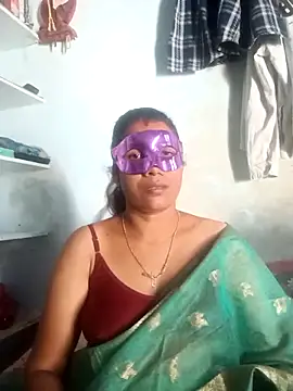 Snapshot of kd-telugu3456 chatting on 04/25/26, 09:01 kd-telugu3456 online show from 04/25/26, 09:01