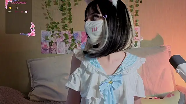 Snapshot of LunaNyanmi chatting on 06/01/26, 02:30 LunaNyanmi online show from 06/01/26, 02:30