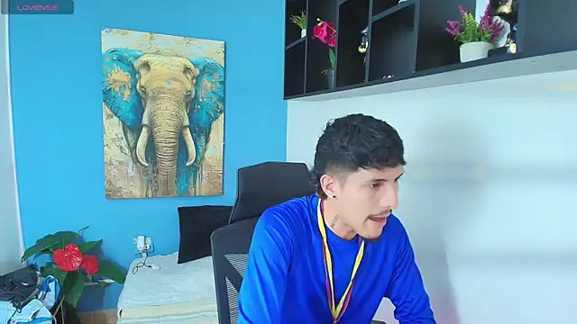 ALEXXXTREM69 online show from 04/28/26, 11:54