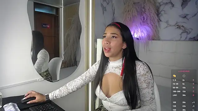Snapshot of Taliasweet chatting on 05/19/26, 07:42 Taliasweet online show from 05/19/26, 07:42