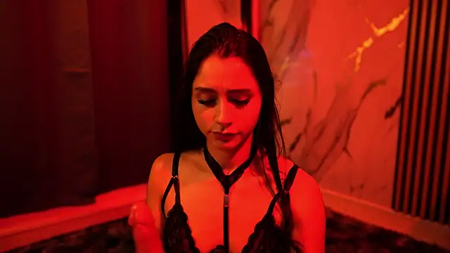 alice twerk online show from 06/12/26, 05:17