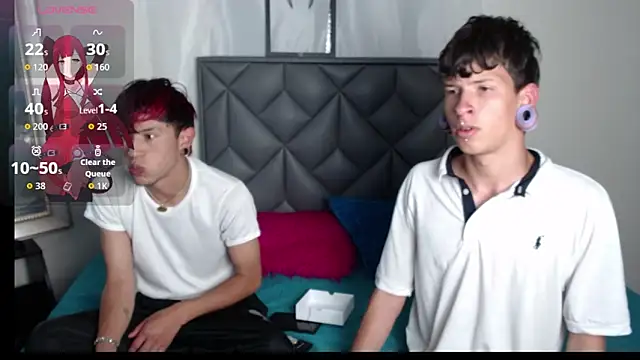 Snapshot of Demian_y_Salvatore chatting on 04/09/26, 06:35 Demian y Salvatore online show from 04/09/26, 06:35