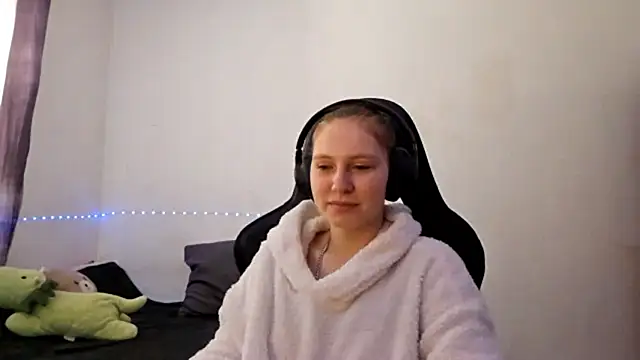 WesleyFrohling online show from 04/08/26, 09:09