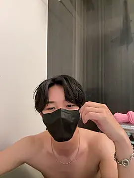 Snapshot of dadamaruu chatting on 05/16/26, 01:32 dadamaruu online show from 05/16/26, 01:32