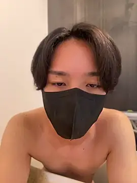 Snapshot of dadamaruu chatting on 07/27/26, 12:45 dadamaruu online show from 07/27/26, 12:45