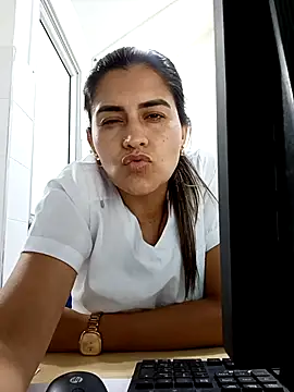 ale nurse hots online show from 05/05/26, 08:28