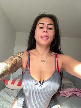 lunasex06 online show from 05/15/26, 01:40