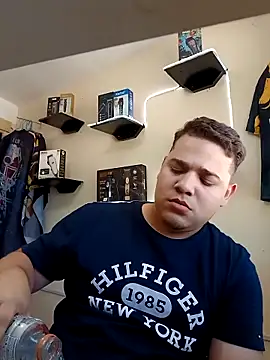 Snapshot of boysexy2207 chatting on 04/23/26, 07:05 boysexy2207 online show from 04/23/26, 07:05