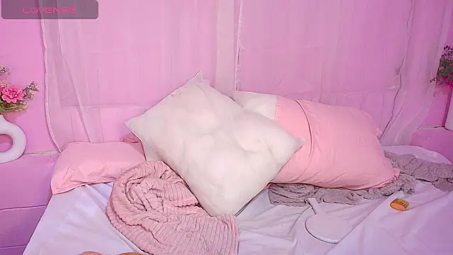 meganlust1 online show from 05/27/26, 09:12