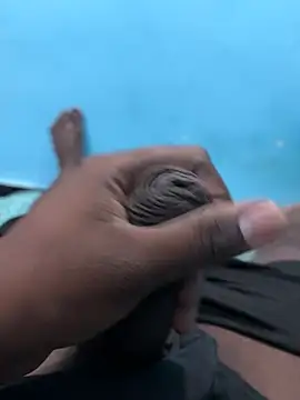 Snapshot of telugu_black_cock chatting on 04/24/26, 10:23 telugu black cock online show from 04/24/26, 10:23