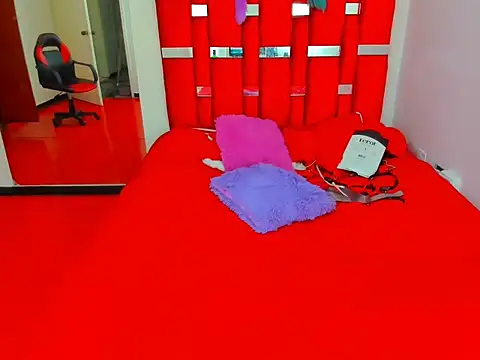 scarlett red 1 online show from 05/02/26, 04:56