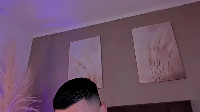 Snapshot of Alexander_Diazz chatting on 06/16/26, 11:35 Alexander Diazz online show from 06/16/26, 11:35