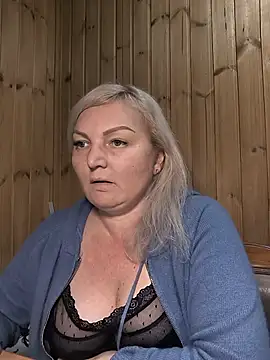 Snapshot of White-Chocolatte chatting on 04/09/26, 03:50 White-Chocolatte online show from 04/09/26, 03:50