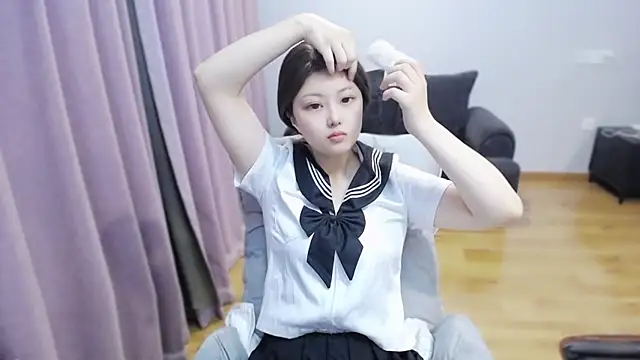 Snapshot of shiguang-17 chatting on 05/27/26, 12:35 shiguang-17 online show from 05/27/26, 12:35