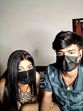 Love-Birdss online show from 04/10/26, 05:06