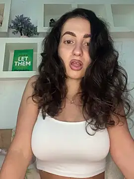 KarolDolly05 online show from 06/22/26, 01:08