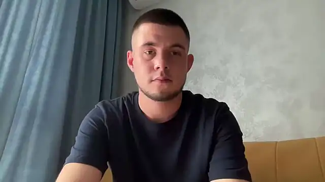 Snapshot of Viktor348 chatting on 04/08/26, 01:22 Viktor348 online show from 04/08/26, 01:22