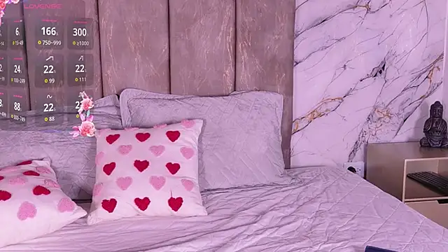 Snapshot of samira_gallardo chatting on 05/02/26, 12:10 samira gallardo online show from 05/02/26, 12:10