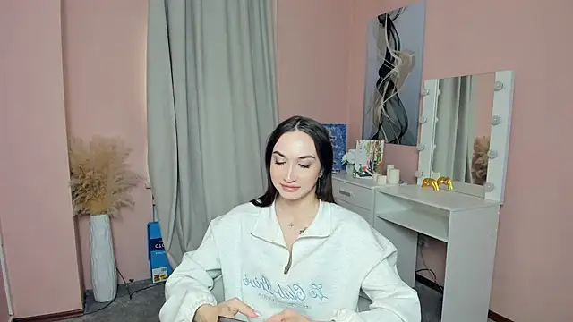 Snapshot of AngeleZeidler chatting on 04/08/26, 06:46 AngeleZeidler online show from 04/08/26, 06:46