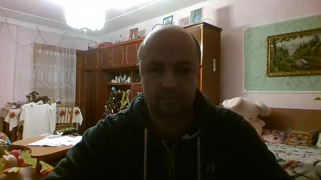 Luceriusbigass online show from 12/04/25, 05:54