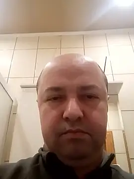 Snapshot of Luceriusbigass chatting on 01/14/26, 06:24 Luceriusbigass online show from 01/14/26, 06:24