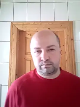 Snapshot of Luceriusbigass chatting on 02/01/26, 11:42 Luceriusbigass online show from 02/01/26, 11:42