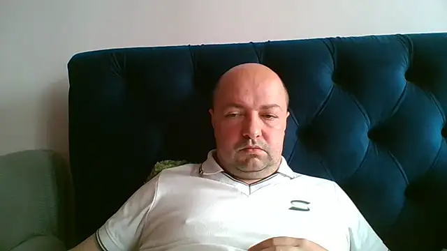 Snapshot of Luceriusbigass chatting on 05/16/26, 07:05 Luceriusbigass online show from 05/16/26, 07:05