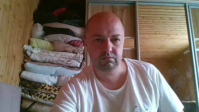 Snapshot of Luceriusbigass chatting on 05/29/26, 02:37 Luceriusbigass online show from 05/29/26, 02:37
