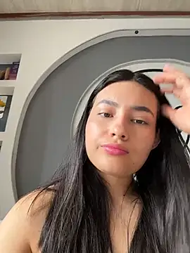 VioletRousee online show from 06/14/26, 03:36