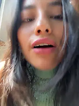VioletRousee online show from 06/16/26, 04:09