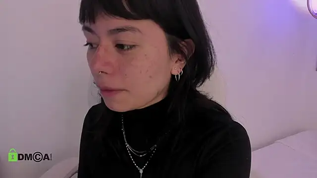 Snapshot of ghostmila chatting on 05/10/26, 02:00 ghostmila online show from 05/10/26, 02:00