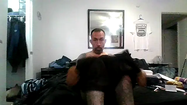 Snapshot of tenser59 chatting on 06/15/26, 12:51 tenser59 online show from 06/15/26, 12:51