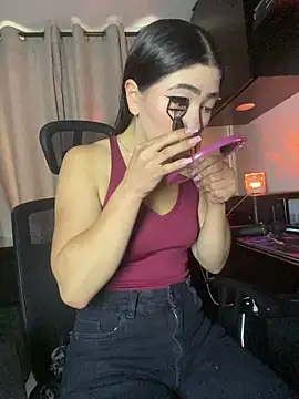 AMBERBUNNY  online show from 06/25/26, 01:48