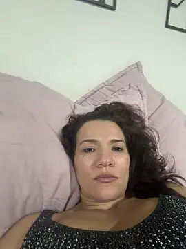 Snapshot of valery_fitt chatting on 05/08/26, 01:22 valery fitt online show from 05/08/26, 01:22