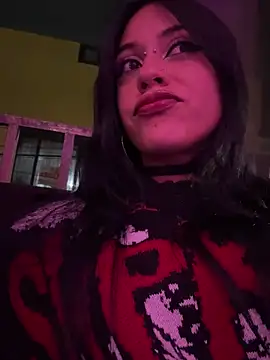 Snapshot of Kattze_ chatting on 04/18/26, 12:03 Kattze online show from 04/18/26, 12:03