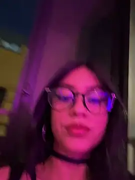 Snapshot of Kattze_ chatting on 04/18/26, 11:38 Kattze online show from 04/18/26, 11:38
